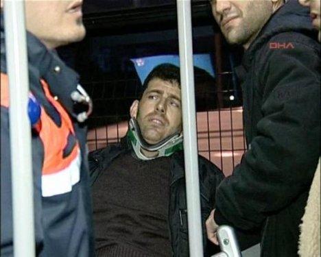 Metrobüsler çarpıştı: 3 yaralı