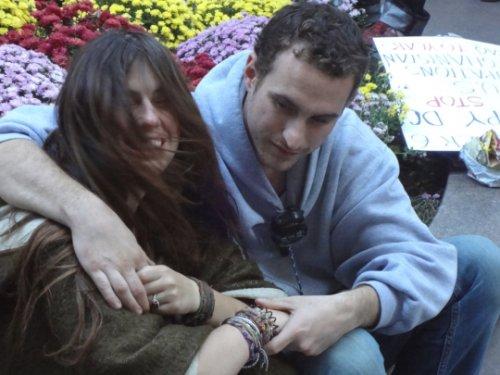 Dünya kapitalizmi protesto etti