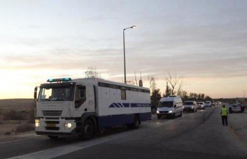 Filistinli tutuklular Refah Kapısı'na böyle geldi