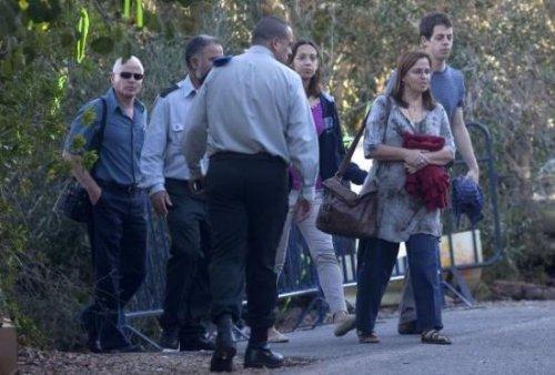 Filistinli tutuklular Refah Kapısı'na böyle geldi