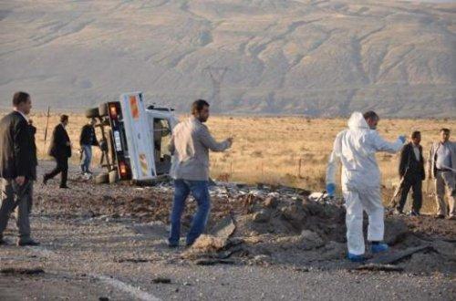 Bitlis'te patlama - Resim 17