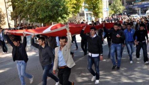 Tüm Türkiye 24 şehidi için ayakta - Resim 40