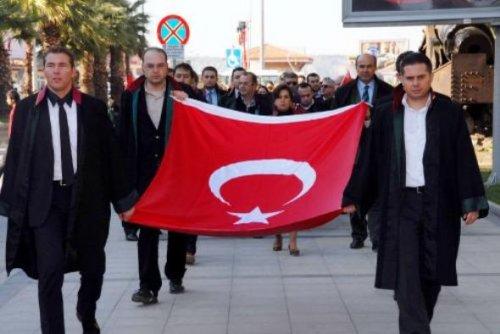 Tüm Türkiye 24 şehidi için ayakta - Resim 26