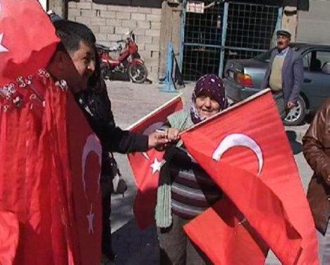 Tüm Türkiye 24 şehidi için ayakta - Resim 88