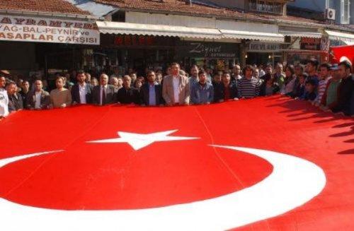 Tüm Türkiye 24 şehidi için ayakta - Resim 43