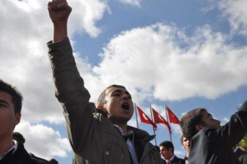 Tüm Türkiye 24 şehidi için ayakta - Resim 92