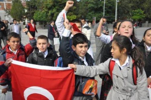 Tüm Türkiye 24 şehidi için ayakta - Resim 80