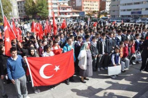 Tüm Türkiye 24 şehidi için ayakta - Resim 95