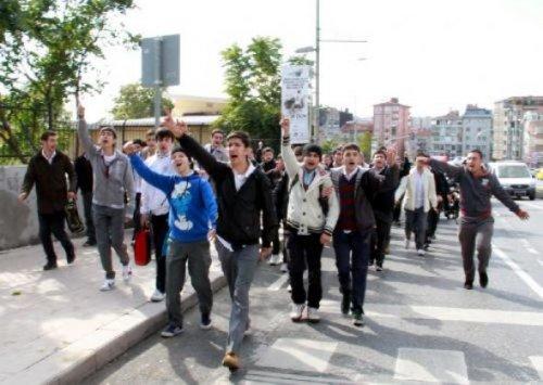 Tüm Türkiye 24 şehidi için ayakta - Resim 48