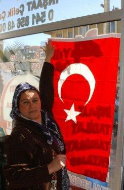 Tüm Türkiye 24 şehidi için ayakta - Resim 38
