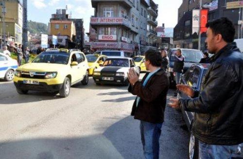 Tüm Türkiye 24 şehidi için ayakta - Resim 109