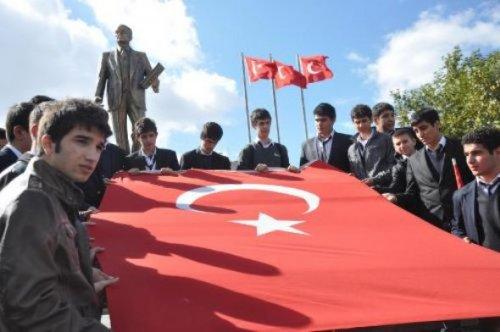 Tüm Türkiye 24 şehidi için ayakta - Resim 96