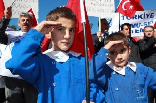 Tüm Türkiye 24 şehidi için ayakta - Resim 31