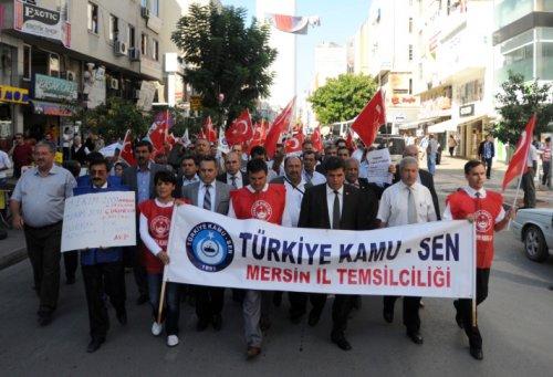 Türkiye 24 şehidi için sokaklara döküldü