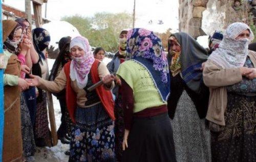 Erzurum ve Ağrı şehit ateşiyle yandı 