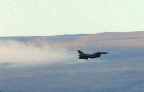 PKK kampları bombalanıyor - Resim 1