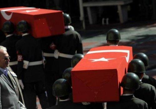 Dünya basını şehit cenazelerini böyle gördü - Resim 4