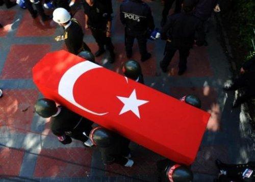 Dünya basını şehit cenazelerini böyle gördü - Resim 15