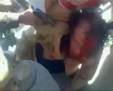 Kaddafi'nin öldürüldüğü o an