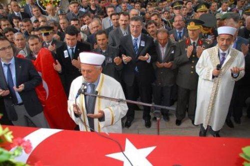 Şehide doğum gününde son veda