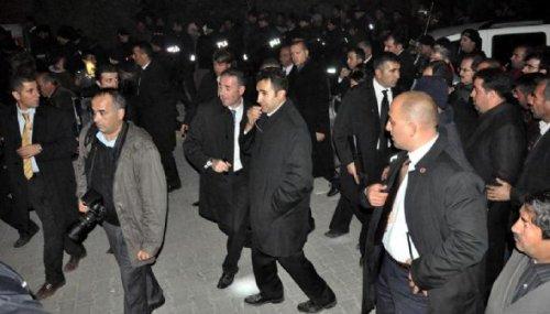 Erdoğan inceleme yaparken deprem oldu