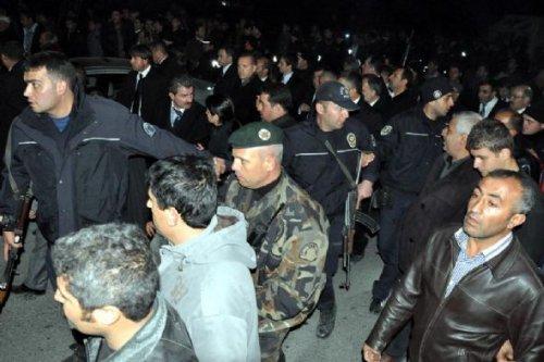 Erdoğan inceleme yaparken deprem oldu