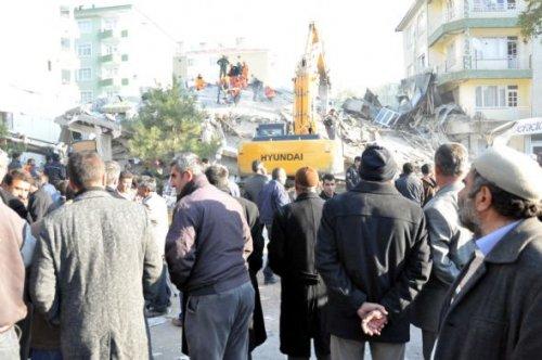 Van'da deprem sabahı - Resim 8