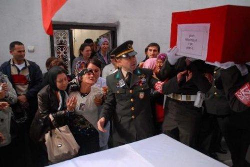 Şehide doğum gününde son veda