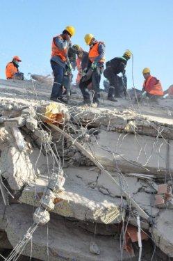 Van'da deprem sabahı - Resim 7