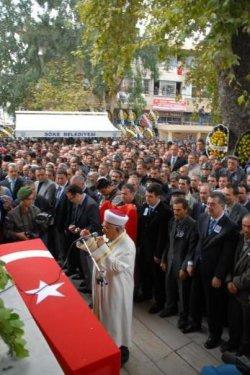 Şehide doğum gününde son veda
