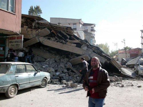 Kare kare Van depremi