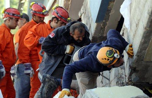 Kare kare Van depremi