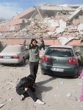 Kare kare Van depremi