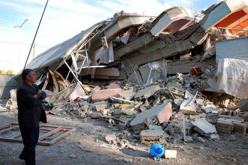 Kare kare Van depremi