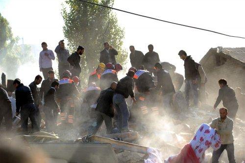 Kare kare Van depremi