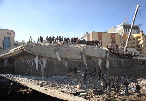 Kare kare Van depremi