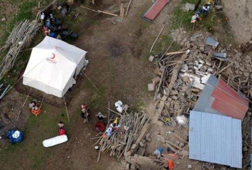 Van'daki yıkım havadan böyle görüntülendi