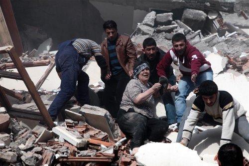 Kare kare Van depremi