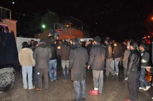 Van'da mahkumlar isyan çıkarttı - Resim 1