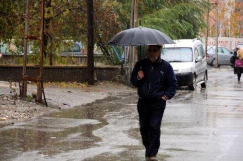 Van'da kar yağışı başladı