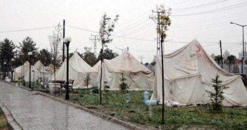 Van'da kar yağışı başladı