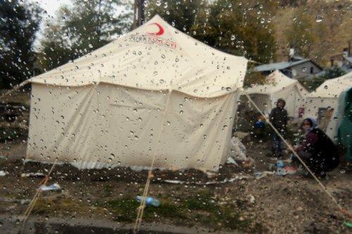 Van'da kar yağışı başladı