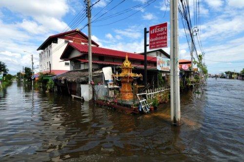 Tayland'da yüzyılın en büyük doğa felaketi - Resim 12