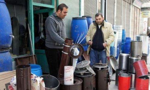 Deprem sonrası Van'da hayat normale dönmeye başladı - Resim 4