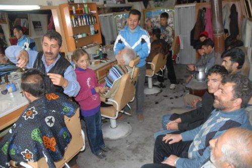 Deprem sonrası Van'da hayat normale dönmeye başladı - Resim 11