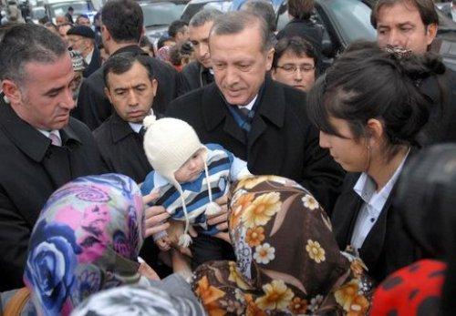 Başbakan Erdoğan baba ocağı Rize'de - Resim 7