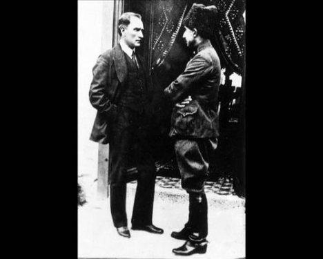 Atatürk'ün daha önce yayınlanmamış fotoğraflar