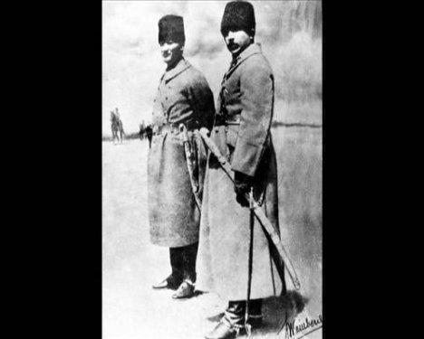 Atatürk'ün daha önce yayınlanmamış fotoğraflar
