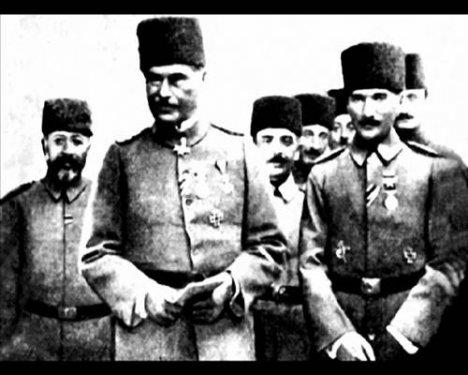 Atatürk'ün daha önce yayınlanmamış fotoğraflar
