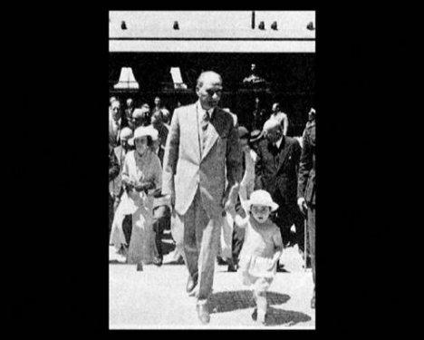 Atatürk'ün daha önce yayınlanmamış fotoğraflar